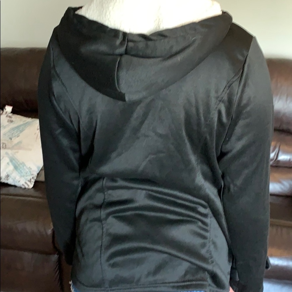 Black jacket - Picture 2 of 2